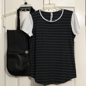 lululemon athletica Size 6/Small Black & White Striped Tee and Carry Bag